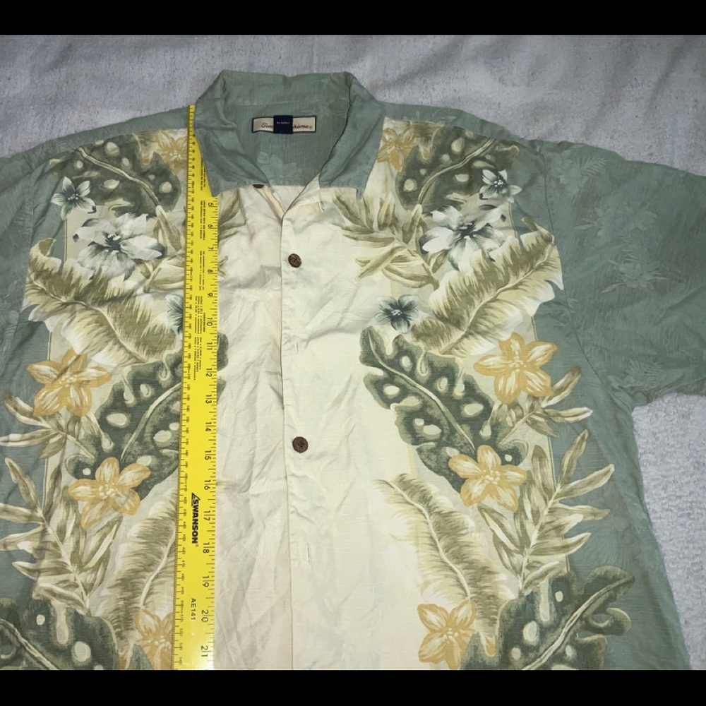 TOMMY BAHAMA Camp Shirt Silk Mens L Used VINTAGE